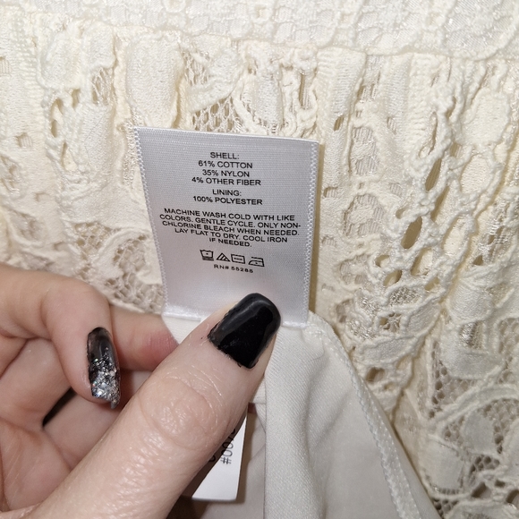 Express Lace Dress - Picture 12 of 13